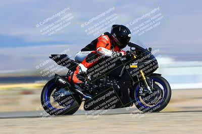 media/May-15-2022-SoCal Trackdays (Sun) [[33a09aef31]]/Back Straight Speed Shots (835am)/